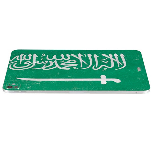 Saudi Arabia Flag Distressed iPad Pro 13in M4 (2024) Skin